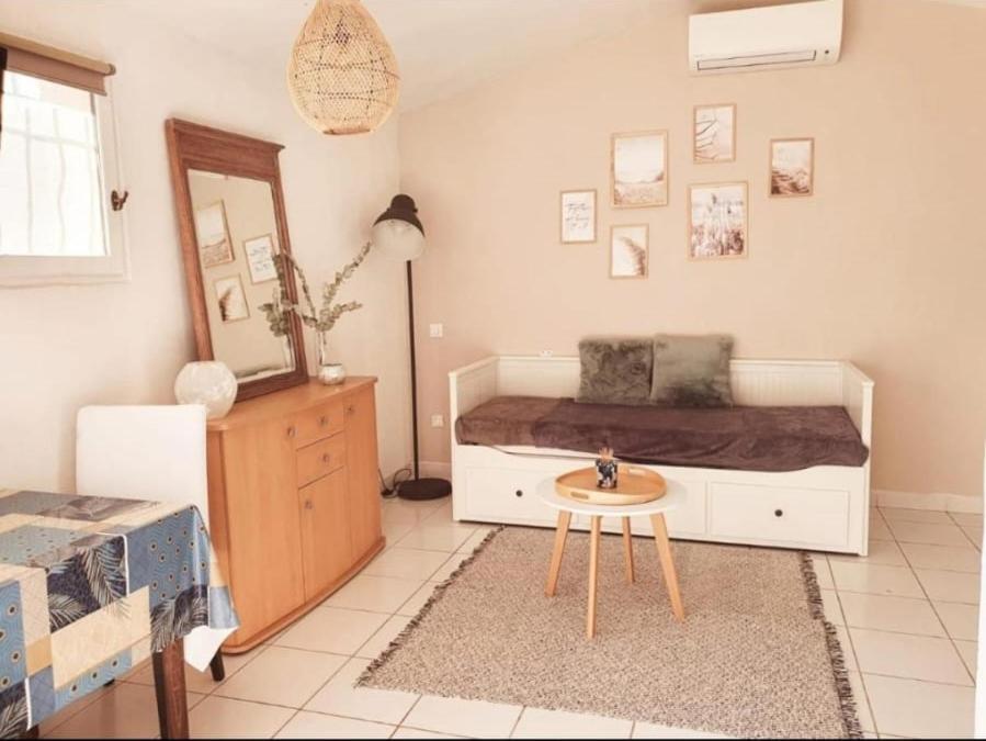 Le Studio Charme Et Tranquillite Le Plan-de-la-Tour Exteriör bild